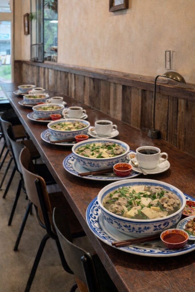 フォーとコーヒーの日